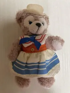 セーラー服のシェリーメイのぬいぐるみ