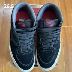 VANS HALF CAB スウェード/ブラックホワイト　26.5