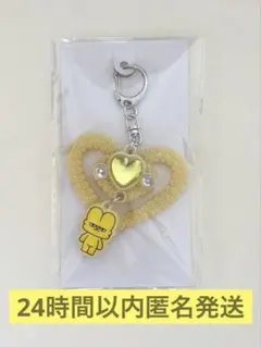 M!LK シャカレボ ハートキーホルダー