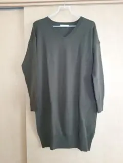 LOWRYS FARM Vネックニット カーキ色 ニットチュニック
