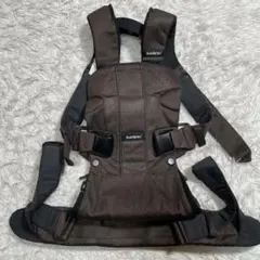 ベビービョルン　ベビーキャリアONE メッシュ　ブラウンカラー