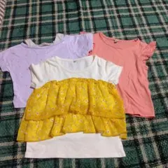 花柄シフォンフリル 半袖Tシャツ 1１0cm　120cm　３枚セットのサムネイル
