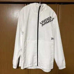m*e様 UNDER ARMOUR ホワイト ウィンドブレーカー L