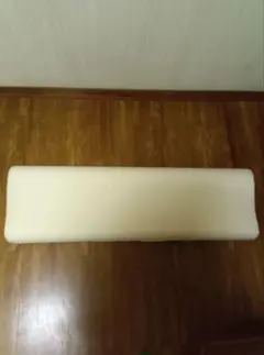 二人用　幅広高反発枕　ミルキーベージュ　クリーム色　ユーズド