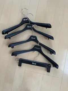 René♡FOXEYブラックハンガー 5本セット⭐️美品⭐️