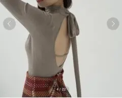 snidel バックオープンニットプルオーバー　モカ