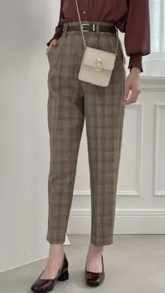 GRL チェック柄テーパードパンツ ブラウン