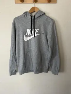 NIKE グレー フード付きパーカー