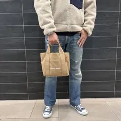 Item thumbnail for item e1e11d2c-3174-4507-9cc5-cdc9c0e2dd46