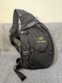 2026年最新】Arc'teryx Quiverの人気アイテム - メルカリ