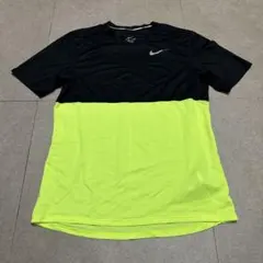 Nike drifit スポーツウェア　半袖tシャツ　ランニング　黒　蛍光　M