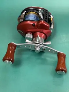 DAIWA ダイワ　SMAK100R   スマック　パワーハンドル付き　値下げ中 2025年最新】ダイワ スマック 100の人気アイテム - メルカリ