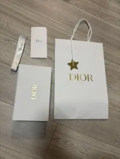 Dior ギフトバッグ 紙袋 ケース箱セット 星型チャームリボン付き