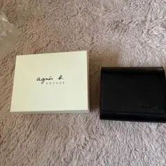 agnes b. VOYAGE 三つ折り財布 ブラックのサムネイル