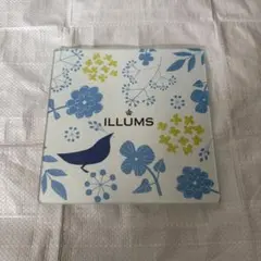 美品　ILLUMS スクエアカッティングボード まな板のサムネイル