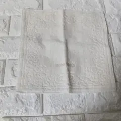 NINA RICCI ホワイト タオルハンカチ 約25cm