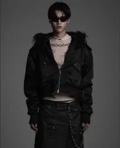 Rosen kreuz CROPPED 2WAY FUR HOOD MA-1 - メルカリ