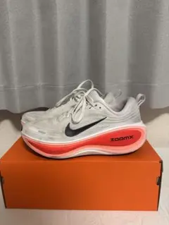 ナイキ ズーム ボメロプラス 28cm ZoomX ランニング 箱なし - メルカリ