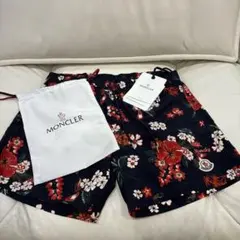 MONCLER フラワーパターン スイムショーツ L - メルカリ