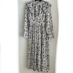 アンミール An mille 花柄ワンピース