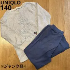 ユニクロ140フリース長袖パジャマ　ミッキー刺繍　ルームウェア　ブルー