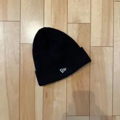 NEW ERA ニューエラ 黒ビーニー
