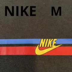 NIKE Tシャツ ブラックのサムネイル