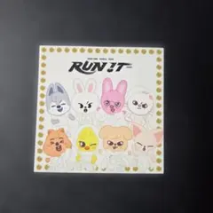 スキズ Stray Kids RUN IT 大阪 もちまろ菓 ステッカー