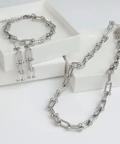 シルバー ネックレス