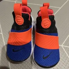 Nike スニーカー オレンジ/黒/青　13センチ