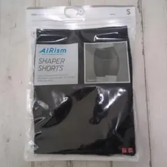 新品　ユニクロ　エアリズムボディシェイパーノンラインショーツ　四分丈　ブラック
