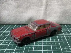 トミカ　日本製　日産　ブルーバード　2000GT-X