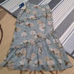 インゲボルグ　スカート