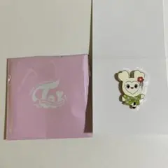 TWICE ピンバッチ　ダヒョン