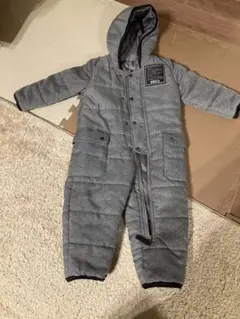 ジャンプスーツ