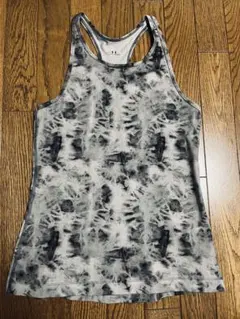 UNDER ARMOUR グレー✖️ブラック タンクトップ　アンダーアーマーMD