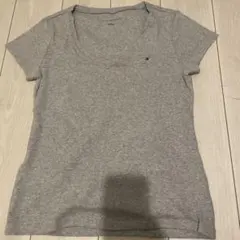 TOMMY HILFIGER グレー Vネック Tシャツ Lサイズ