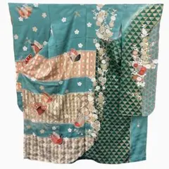 ☆中古品☆振袖　単品　ヤケ有り　正絹　緑系古典蝶・花模様　B級品　振袖
