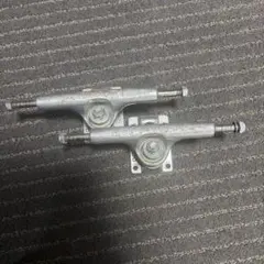 Ace truck エーストラック33　スケボー