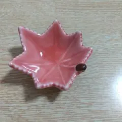 紅葉型 小皿 豆皿 ピンク 陶器