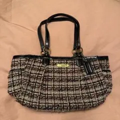 Item thumbnail for item 4785d22a-05d6-4319-8d31-a2bf80c289b6