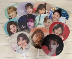 TWICE ジョンヨンうちわ7枚セット バラ売り可️⭕️ 匿名配送 - メルカリ