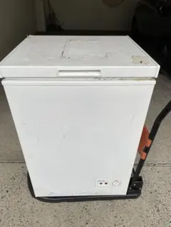 SANYO 上開き式冷凍庫 チェストフリーザー　　scr-s42 SANYO 上開き式冷凍庫 チェストフリーザー scr-s42 - メルカリ