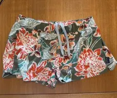 patagonia レディース バギーショーツ　XS 花柄