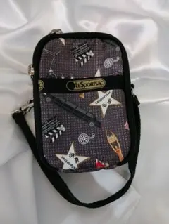 LeSportsac レスポートサック ポーチ ハリウッド柄のサムネイル