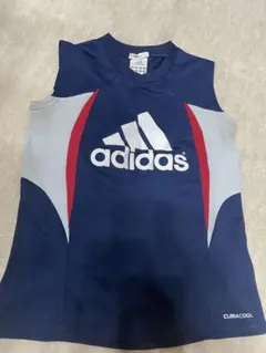 アディダス　ノースリーブ