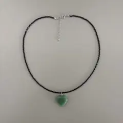 handmade ブラック 黒 グリーン ハート ビーズ ネックレス ※訳あり