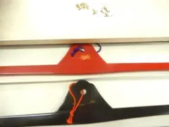 輪島塗・高級着物掛けセット・沈金・木製