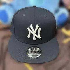 New Era 9FIFTY ブラック キャップのサムネイル