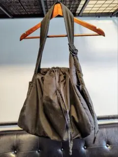 UNIQLO:C ソフトパフィーショルダーバッグ